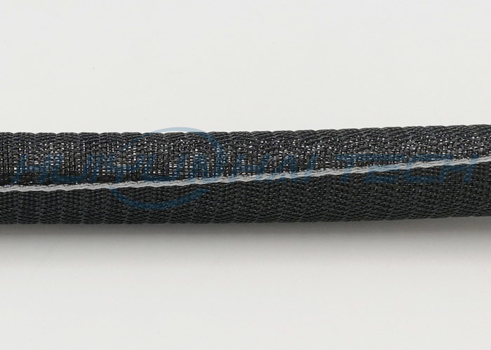 割れた編みこみのスリーブを付けるよい柔軟性を包んでいる純粋なペット強く黒い自己