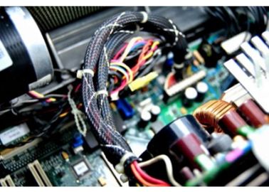 購入 ナイロンPA 66の電気編みこみのスリーブを付ける高温抵抗力がある オンライン製造