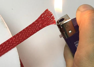購入 耐久力のある拡張できる編みこみのケーブル ロゴの印刷を用いるスリーブを付けるペット ナイロン材料 オンライン製造