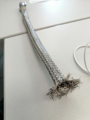 購入 Ni80Cr20は銅の編みこみのスリーブを付ける摩耗の抵抗力がある合金の編みこみの袖を錫メッキした オンライン製造