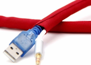 A/V HDMIケーブルのための割れた編みこみのスリーブを付けるポリエステルを包んでいる熱い切断の自己